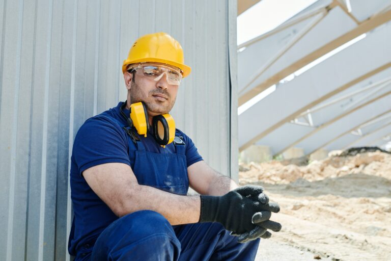 headphones for construction workers